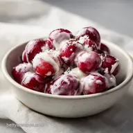 Creamy Grape Salad Recipe 2: Rich and Fresh